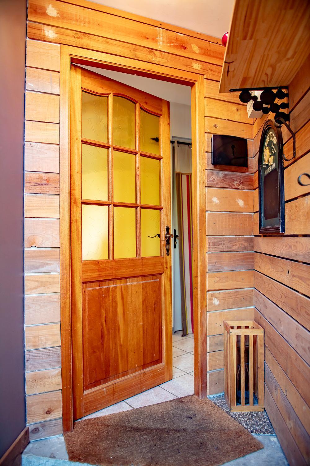 L'Enchantraine - Gite Tout Confort Et Tarif Tout Inclus - Appartement Spacieux Et Accueillant Sur Épinal Dış mekan fotoğraf