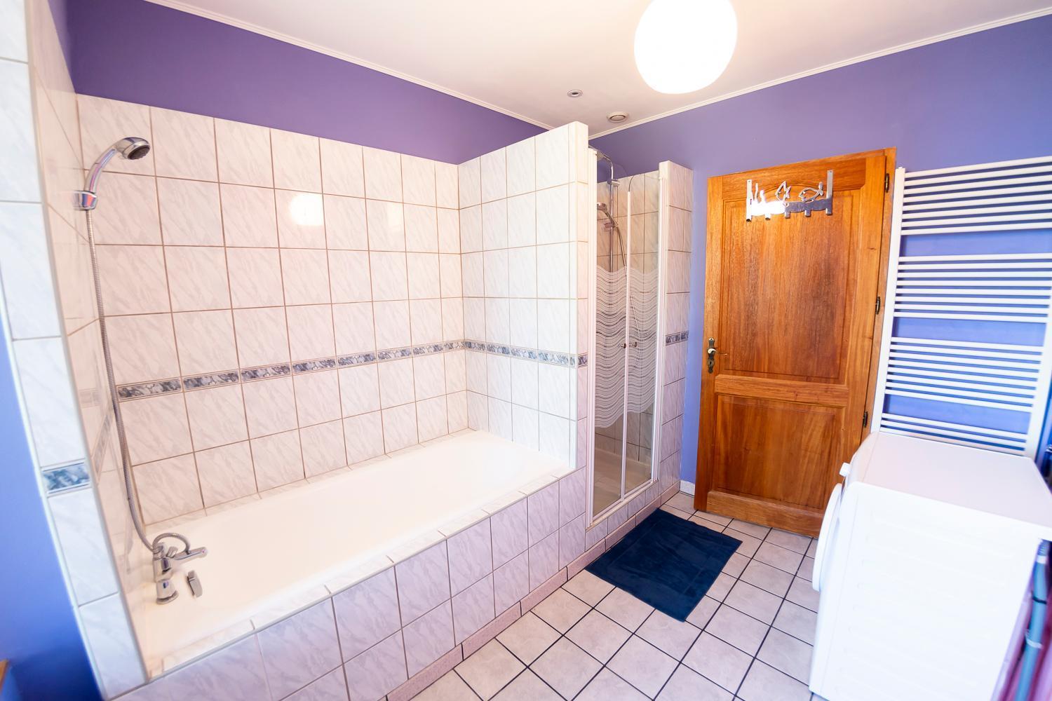 L'Enchantraine - Gite Tout Confort Et Tarif Tout Inclus - Appartement Spacieux Et Accueillant Sur Épinal Dış mekan fotoğraf